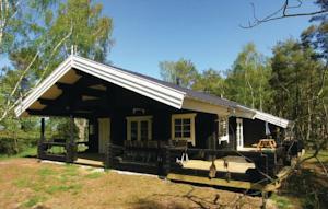 Апартаменты Holiday home Boderne Aakirkeby X