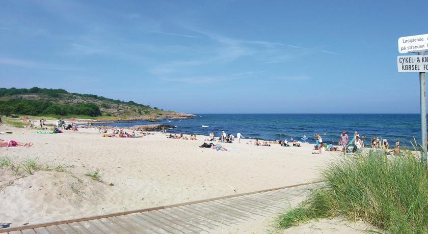 Апартаменты Apartment Strandpromenaden Allinge X