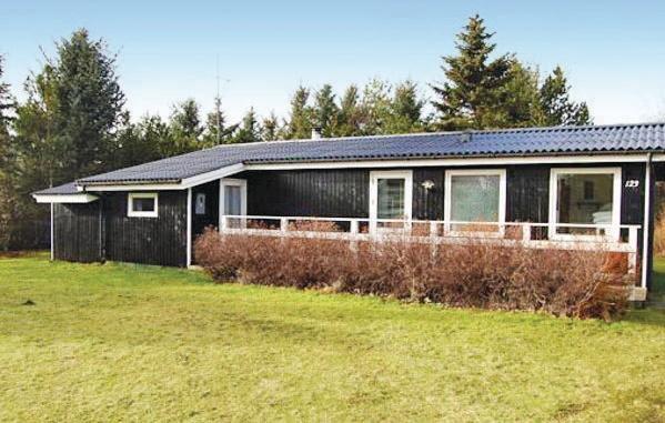 Апартаменты Holiday home Pramdragerparken Fårvang IV