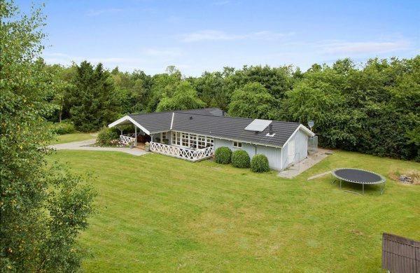 Апартаменты Holiday home Trinderupgård