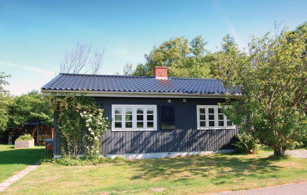 Апартаменты Holiday home Skast