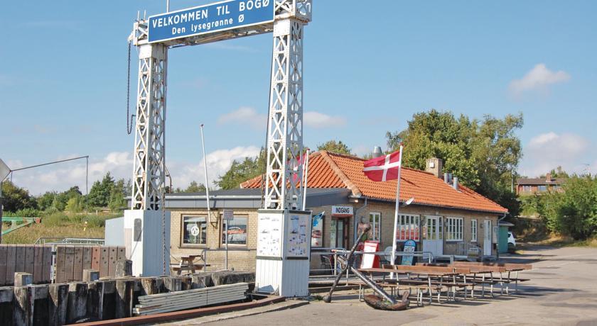 Апартаменты Holiday home Granhegnet Stubbekøbing