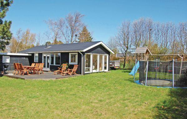 Апартаменты Holiday home Højdedraget