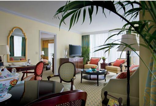 Отель The Ritz-Carlton Coconut Grove, Miami
