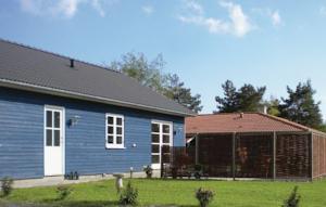 Отель Holiday home Kramnitsevej Rødby X