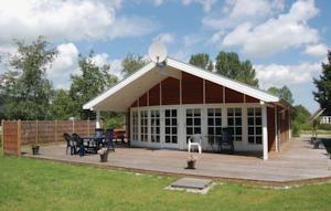 Отель Holiday home Skipperstræde Dannemare IX