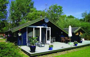 Отель Holiday home Enghavevej Eskebjerg IV