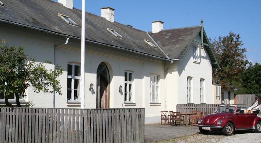 Хостел Hostel California - Pejrup Station