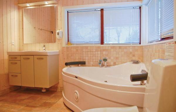Апартаменты Holiday home Nøddebakken