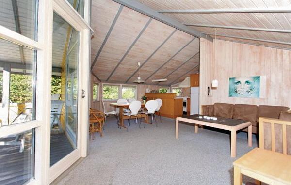 Апартаменты Holiday home Tjørnemarken