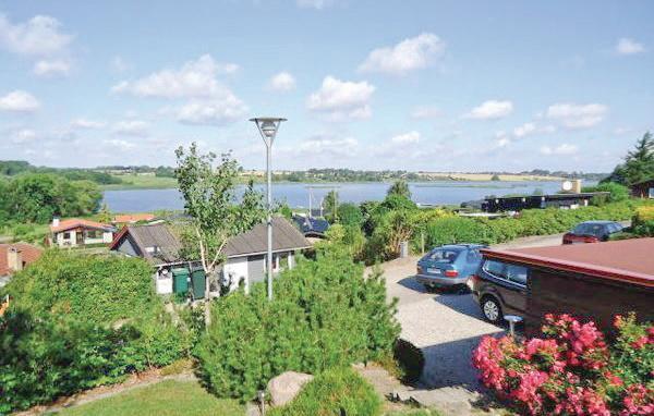 Апартаменты Holiday home Lindevang