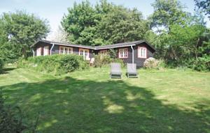Апартаменты Holiday home Fyrvangen