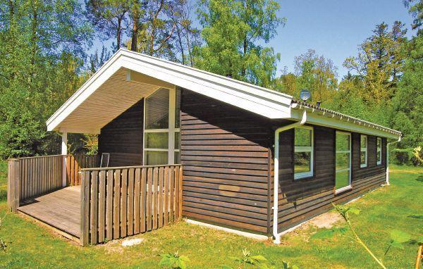 Апартаменты Holiday home Skovkanten