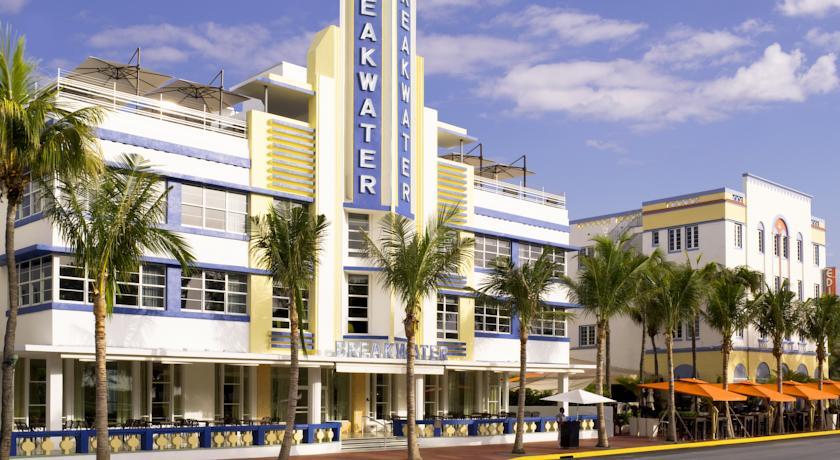 Hotel Breakwater
