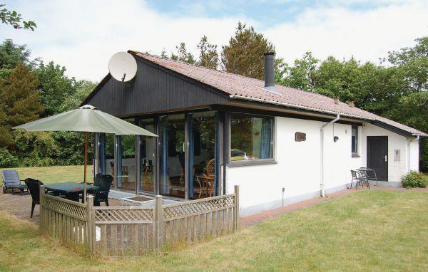 Апартаменты Holiday home Gransangervænget