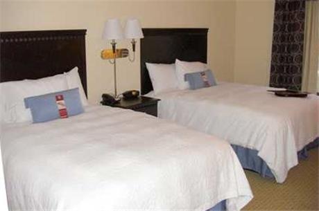 Отель Hampton Inn & Suites Mount Juliet