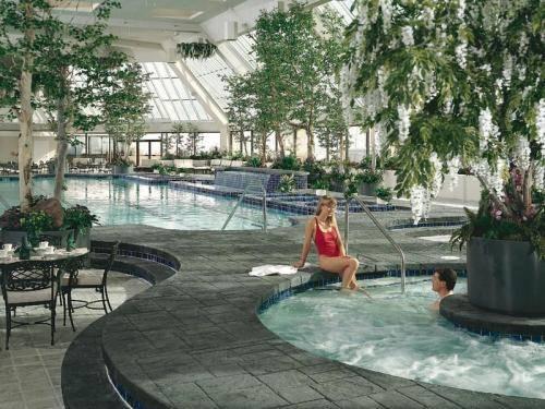 Отель The Nugget Courtyard