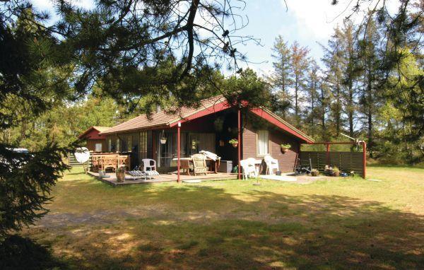 Апартаменты Holiday home Bugten Jerup Denm