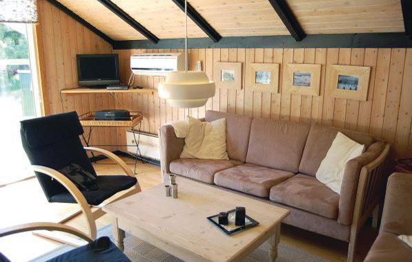 Апартаменты Holiday home Hybenvej Skjern IV