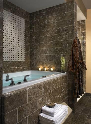Отель Hotel Monaco Baltimore, a Kimpton Hotel