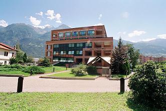 Отель Hotel Hostellerie Du Cheval Blanc
