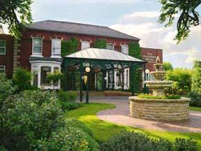 Отель Parkmore Hotel & Leisure Club