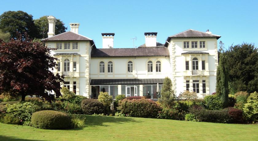Отель The Falcondale Hotel & Restaurant