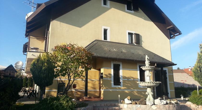 Апартаменты Apartments Vila Marina