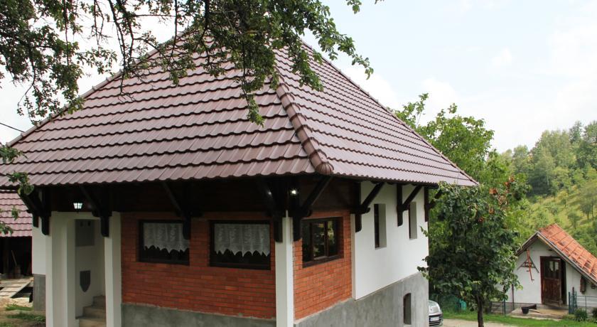Отель Country House Konak Pod Jabukom