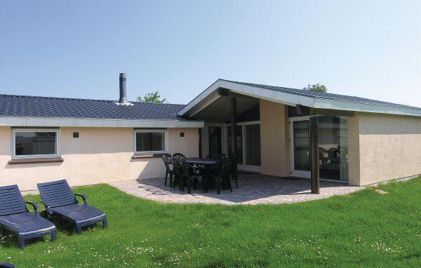 Апартаменты Holiday home Slåenvej Otterup III