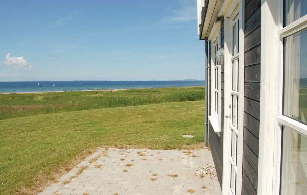 Апартаменты Holiday home Strandgårdsvej Bagenkop X