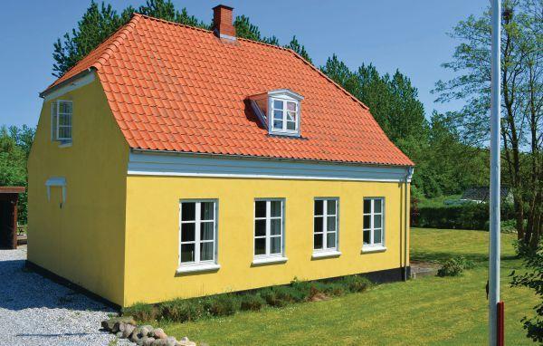 Апартаменты Holiday home Glatved Strandvej