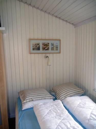 Апартаменты Holiday House Brattenstrand 289