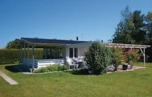 Отель Holiday home Søvej Brenderup Fyn