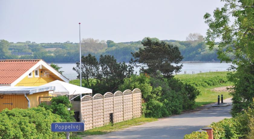Апартаменты Holiday home Poppelvej Broager II