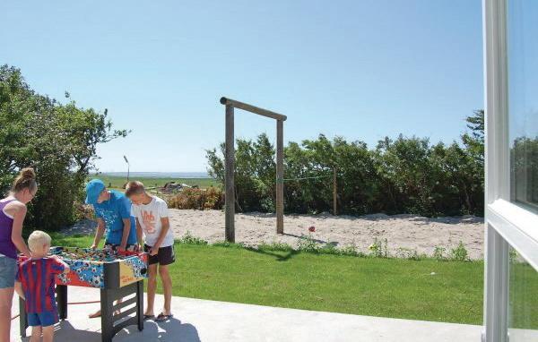 Апартаменты Holiday home Emmerlev Klev Højer III