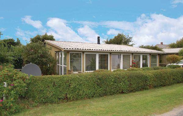 Апартаменты Holiday home Emmerlev Klev Højer XII