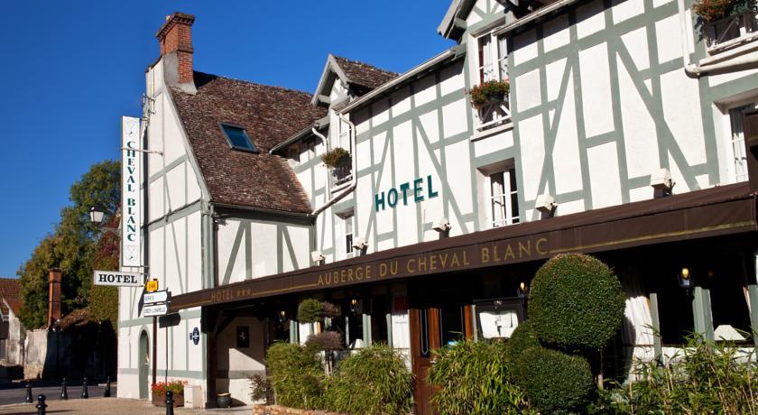 Отель Auberge du Cheval Blanc