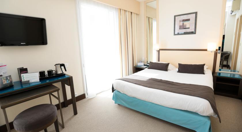 Отель Best Western Hotel Les Roches Noires