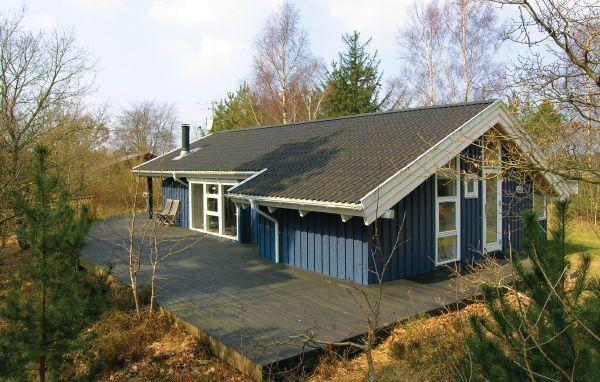 Апартаменты Holiday home Meilgaardstien Glesborg V