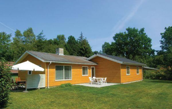 Апартаменты Holiday home Violvej Glesborg VI