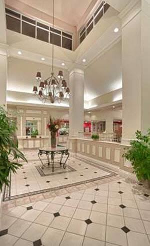 Отель Hilton Garden Inn Toronto/Mississauga