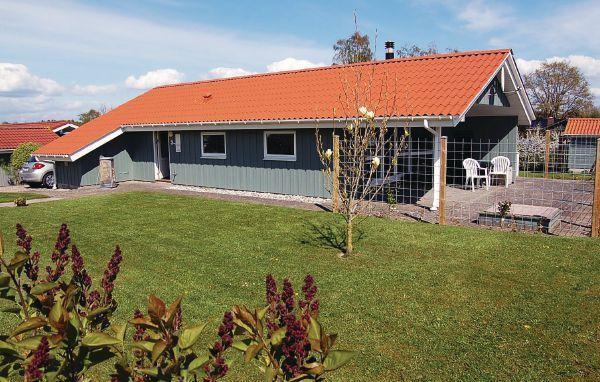 Апартаменты Holiday home Blommevænget Hejls II