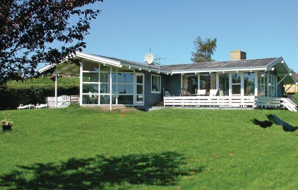 Апартаменты Holiday home Brombærvænget Hejls IX