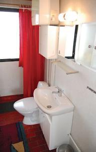 Отель Holiday home Brombærvænget Hejls XII