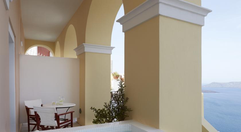 Апартаменты Cori Rigas Suites