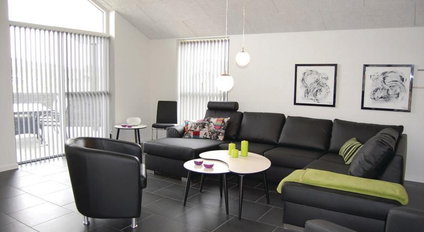 Апартаменты Holiday home Mågevej Henne VI