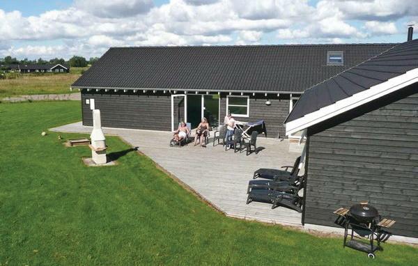 Апартаменты Holiday home Blommestien Denm