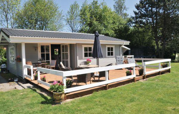 Апартаменты Holiday home Enebærvej Idestrup II