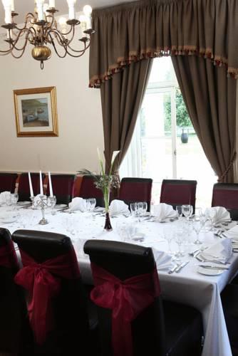 Отель Best Western Gatehouse Hotel